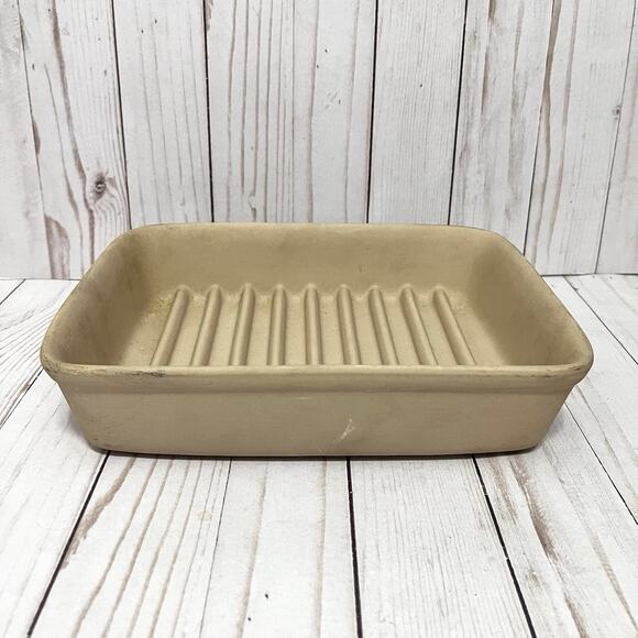 Pampered Chef Ridge Baker 9"x 6.75"x 1.75" Deep Stoneware #5112 USA Baking Dish - Picture 8 of 8